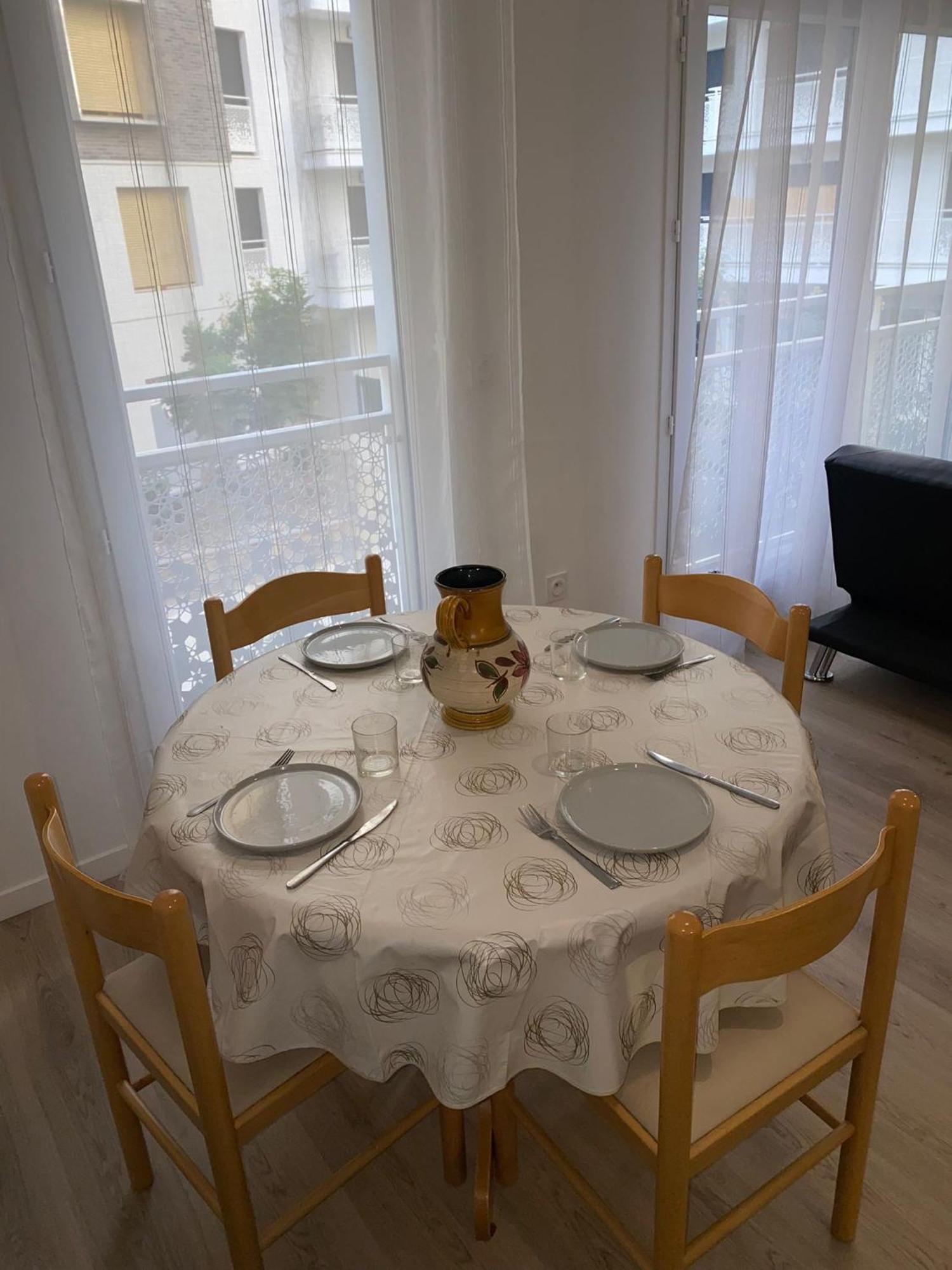 Joli Appartement F2 Bobigny Metro Proche Paris Bagian luar foto